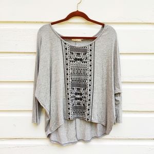 Le Lis | Gray and Black Print Slouchy Knit Top